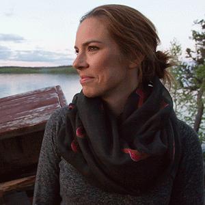 Radiance (little cardinals) scarf