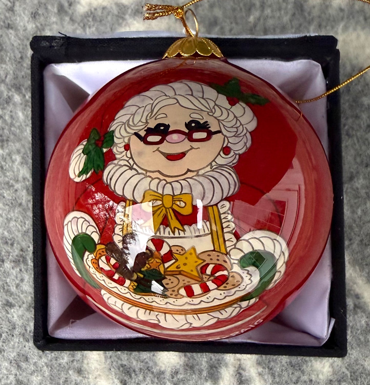 ‘Mrs. Claus Ornament’